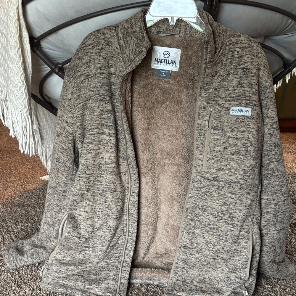 Magellan Outdoors Men's Tan Zip-Up Sweater